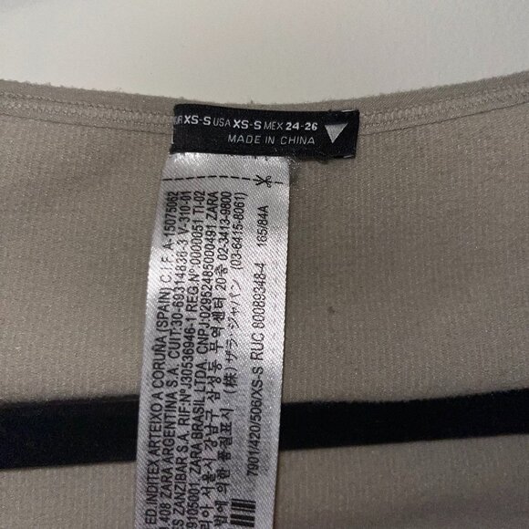 Zara Sage Green Ribbed Longsleeve Scoop Neck Seamless Crop Top | Size XS-S - Picture 4 of 4